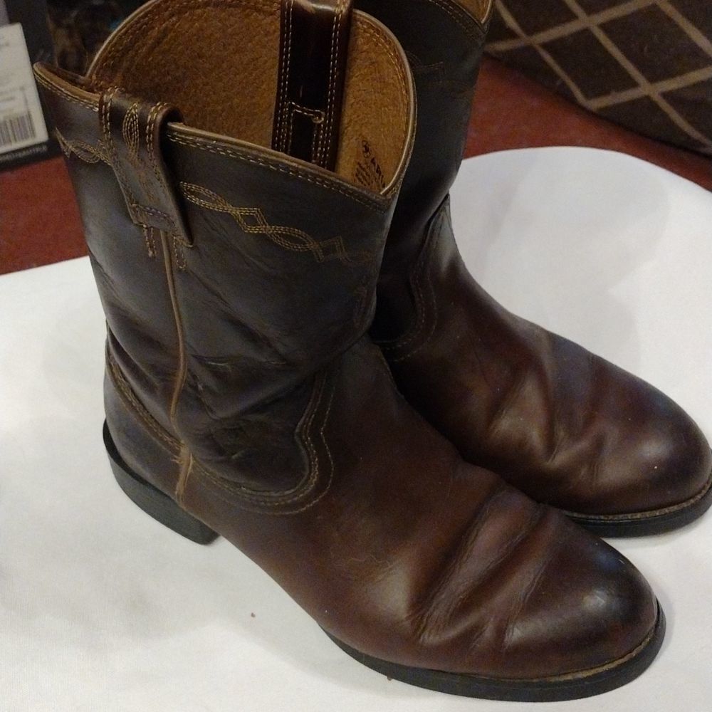 Ariat Heritage Roper boots